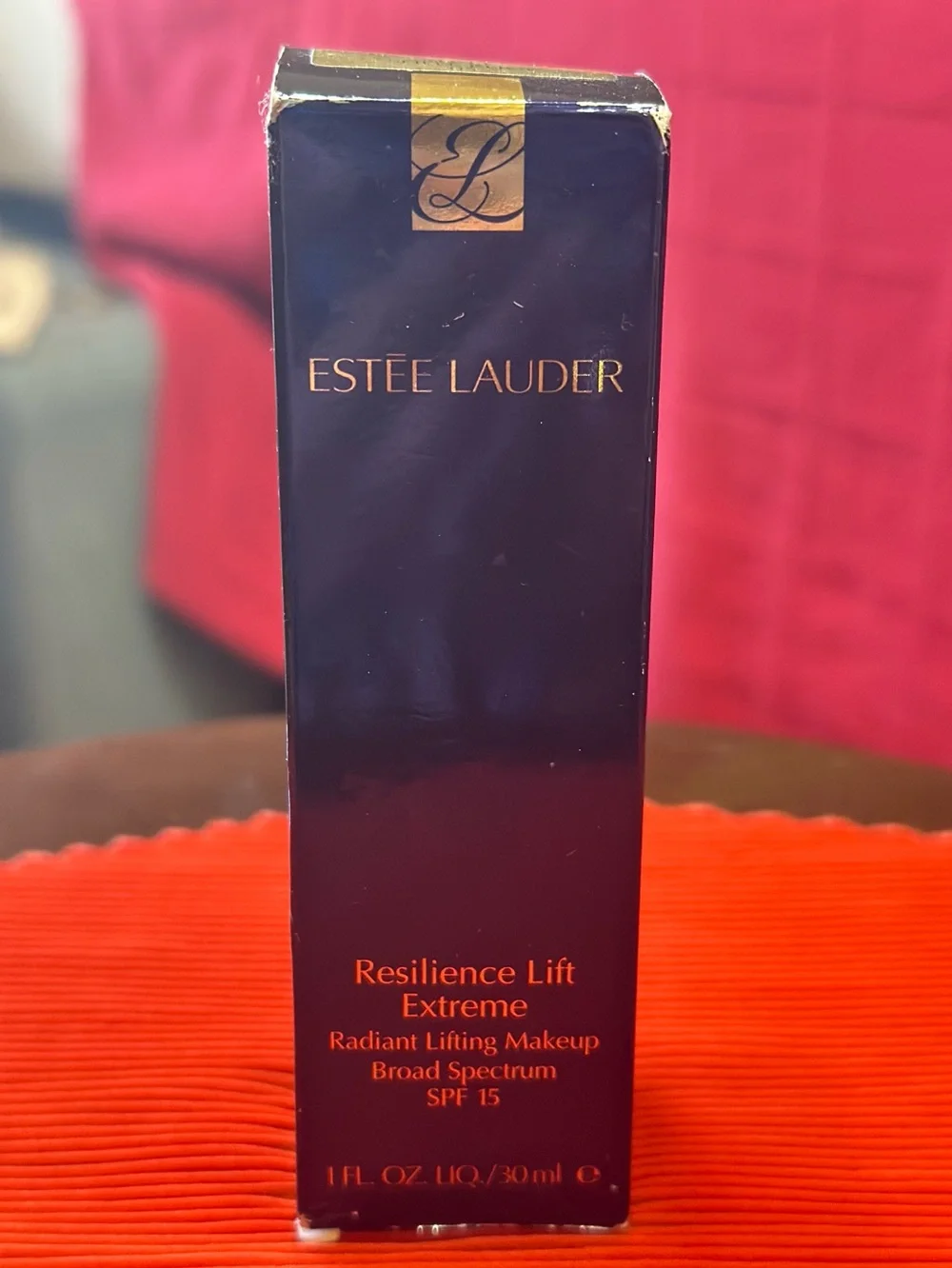 BNIB Estee Lauder Resilience Lift Extreme Radiant Makeup - 4N1 Shell Beige 05